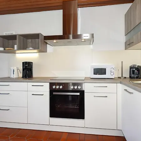 Ferienhaeuser Strandburgen בנסרסיל