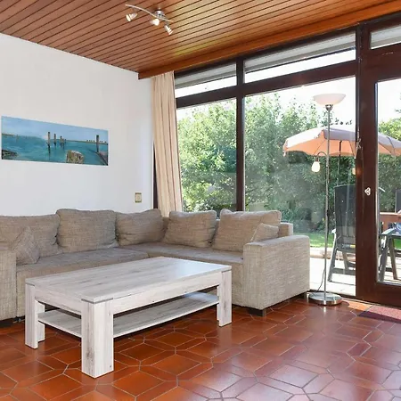 Ferienhaeuser Strandburgen בית נופש